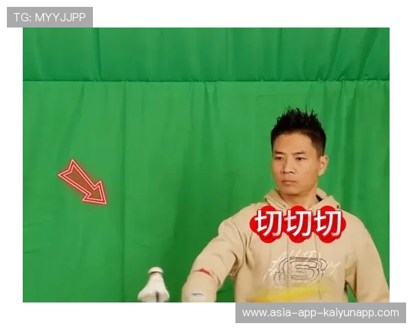 羽毛球选手杀球过猛，球都变形了！你了解背后的原因吗？