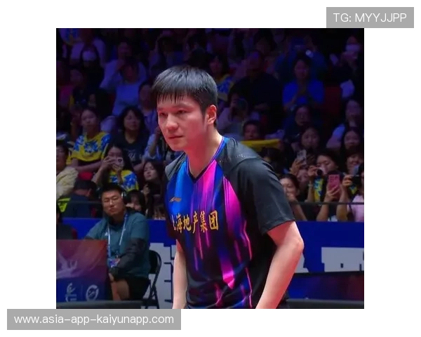 反手技术提升，樊振东状态复苏离不开训练，樊振东反手训练视频