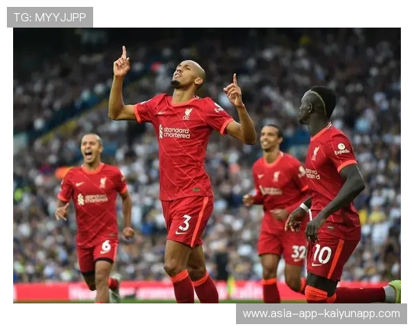 国际足球赛季盘点：曼联状态持续上升，排名升至前四，新赛季曼联