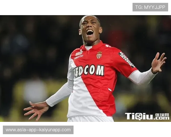 曼联新星谢什科引爆锋线,卡里克全力支持其冲击主力位置 曼联新星谢什科引爆锋线,卡里克全力支持其冲击主力位置